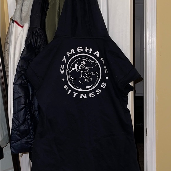 Gym Shark Sleeveless Hoodie - Picture 6 of 9